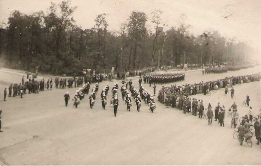 Royal Marine Band leading marching Troops. Photograph by James William Lonnberg courtesy of Kathy Jones